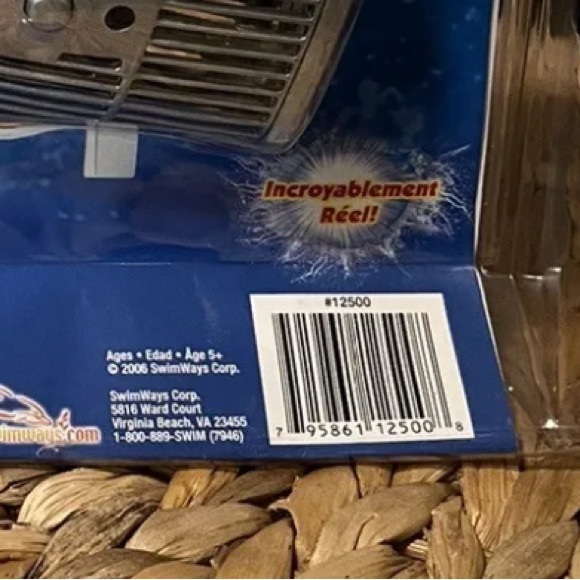 SWIM WAYS RAINBOW REEF RAZOR RAY Black Ray POOL  TOY  #12500  NEW - Picture 5 of 5